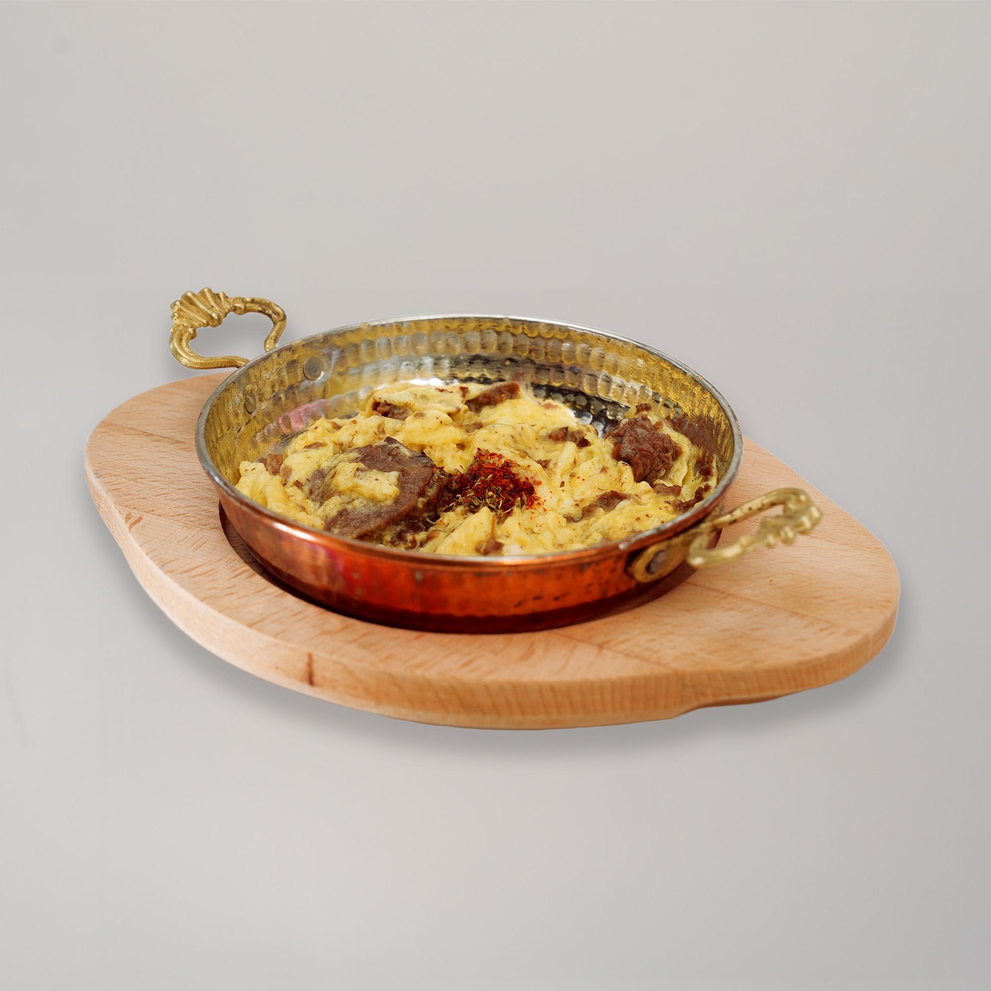 Eggs with kavurma